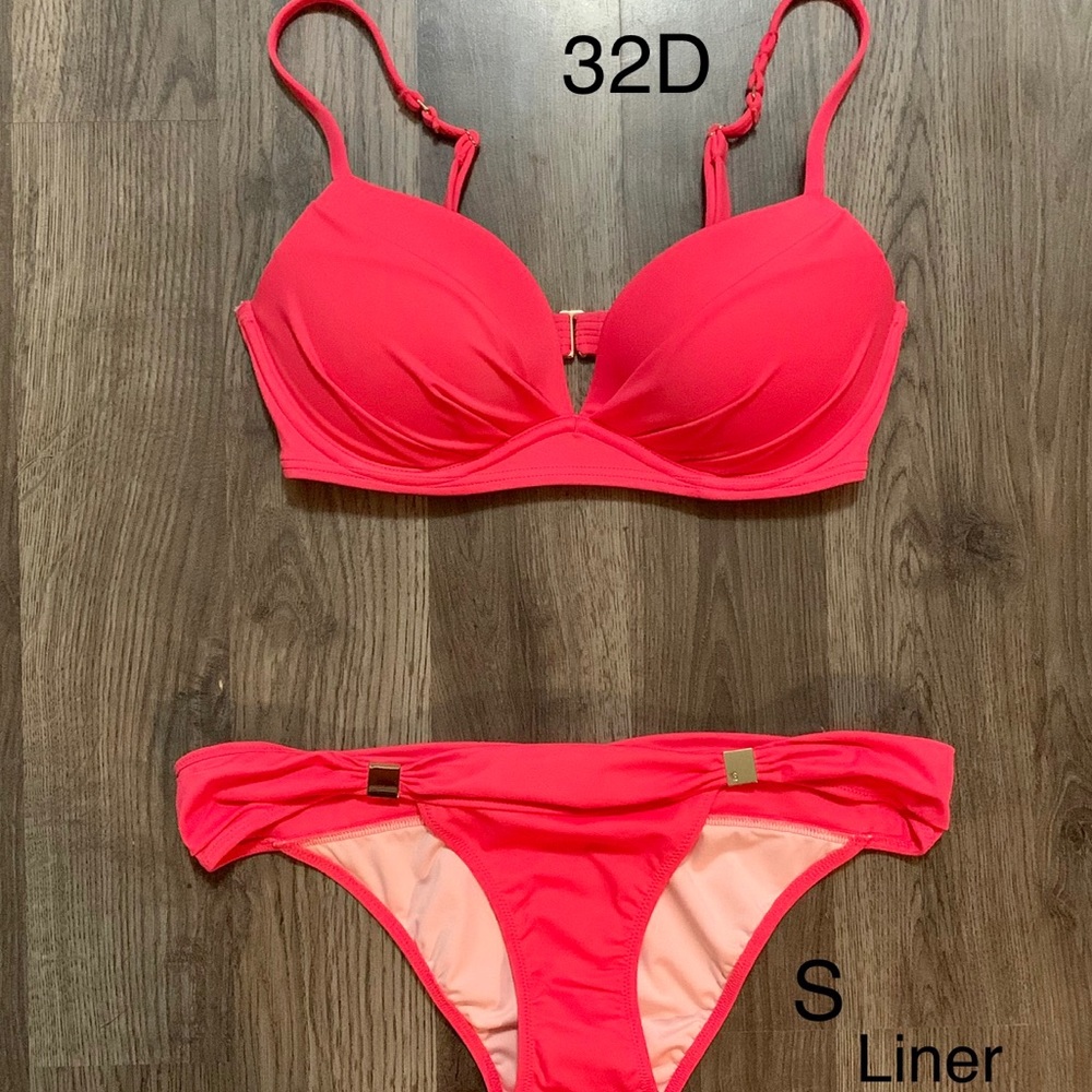 S48 Hot Spicy Fiesta Red Angel Convertible 32D S